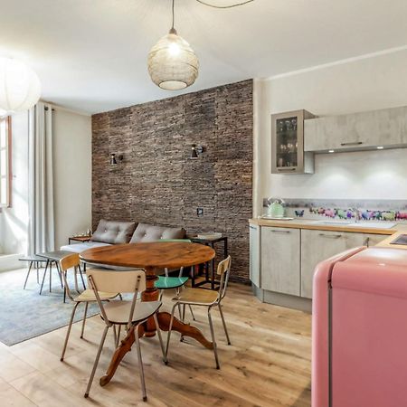 Appartement Sainte Claire Vintage - Welkeys Annecy Exterior foto