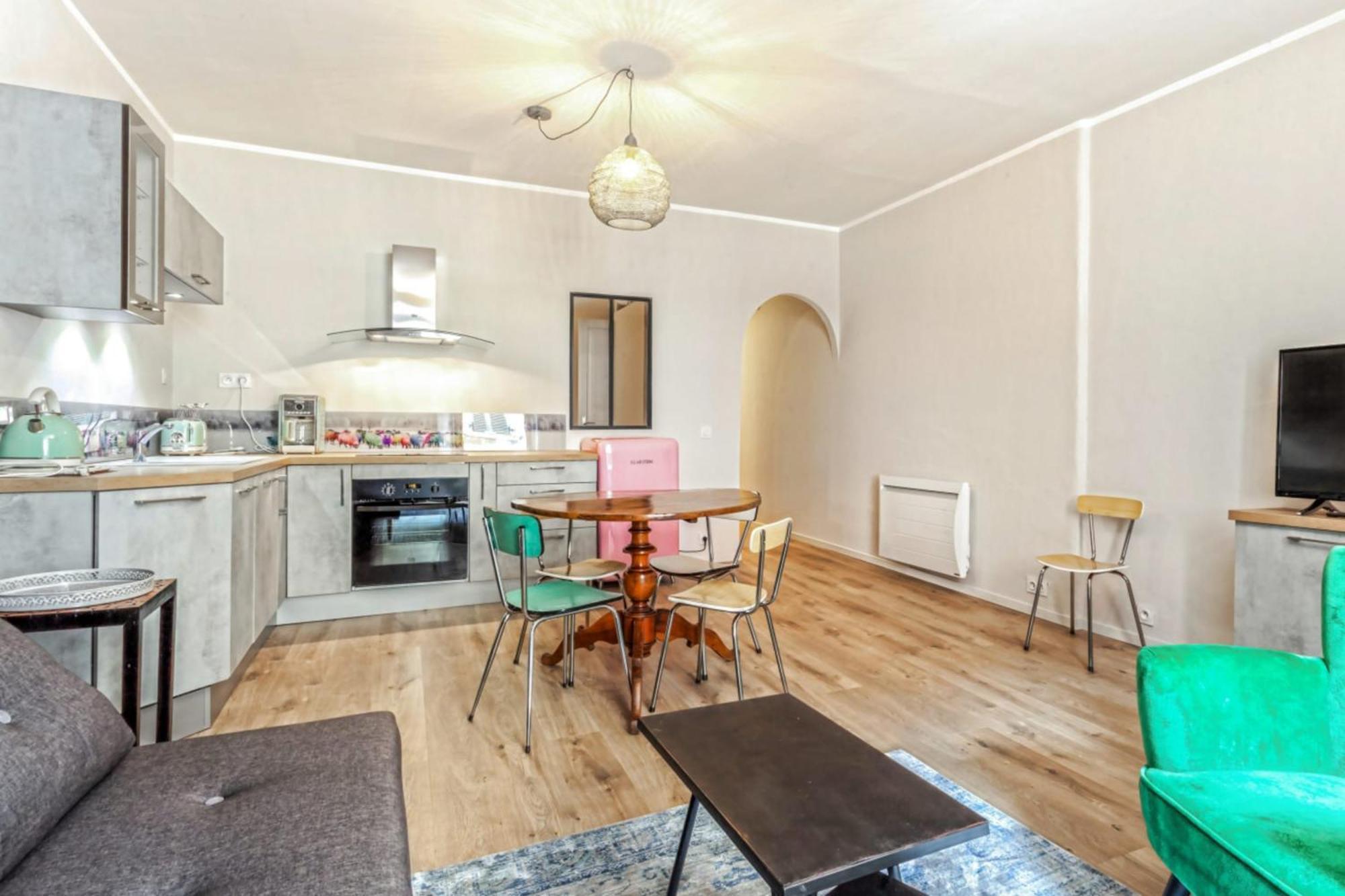 Appartement Sainte Claire Vintage - Welkeys Annecy Exterior foto