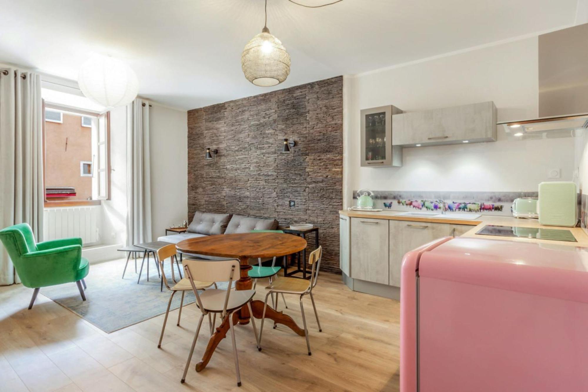 Appartement Sainte Claire Vintage - Welkeys Annecy Exterior foto